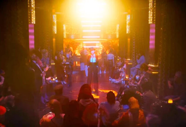 Кадры из сериала «Сквозь снег» 1 сезон