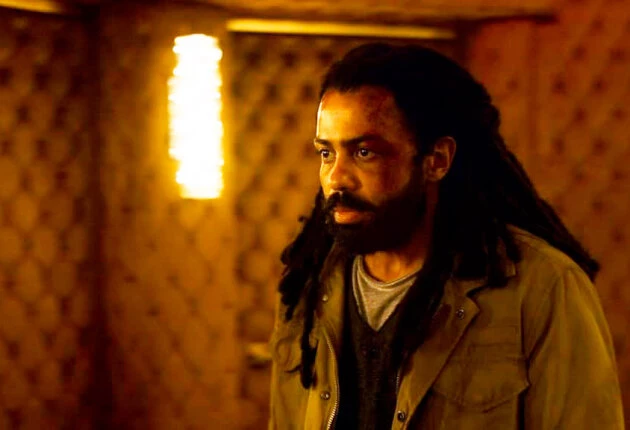 Кадры из сериала «Сквозь снег» 1 сезон