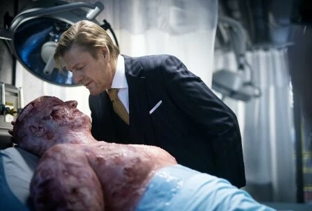 Кадры из сериала «Сквозь снег»